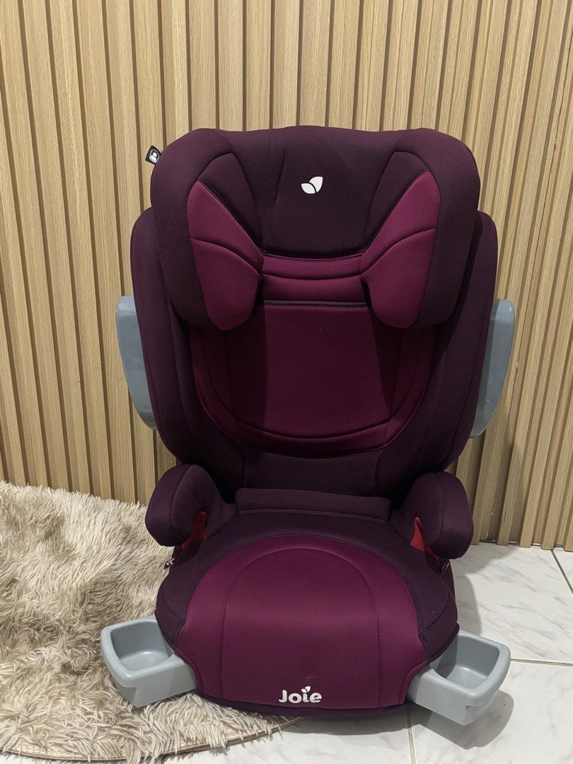 JOIE TRILLO CAR SEAT 🟣 (Category: Car Seats) located in Valenzuela. Submitted by jen_prelovedcorner.2 (Listing ID 1470565549, Image 1). Description: JOIE TRILLO 2/3 High back booster car seat 🟣🟣🟣 👶 Age & Weight Range: Designed for growing children from 15 kg up to 36 kg (roughly 3 to 12 years old) ☑️ Headrest: Height-adjustable headrest that grows with your child. ☑️ Safety: Features side-impact protection and ISOFIX / Isosafe connectors for