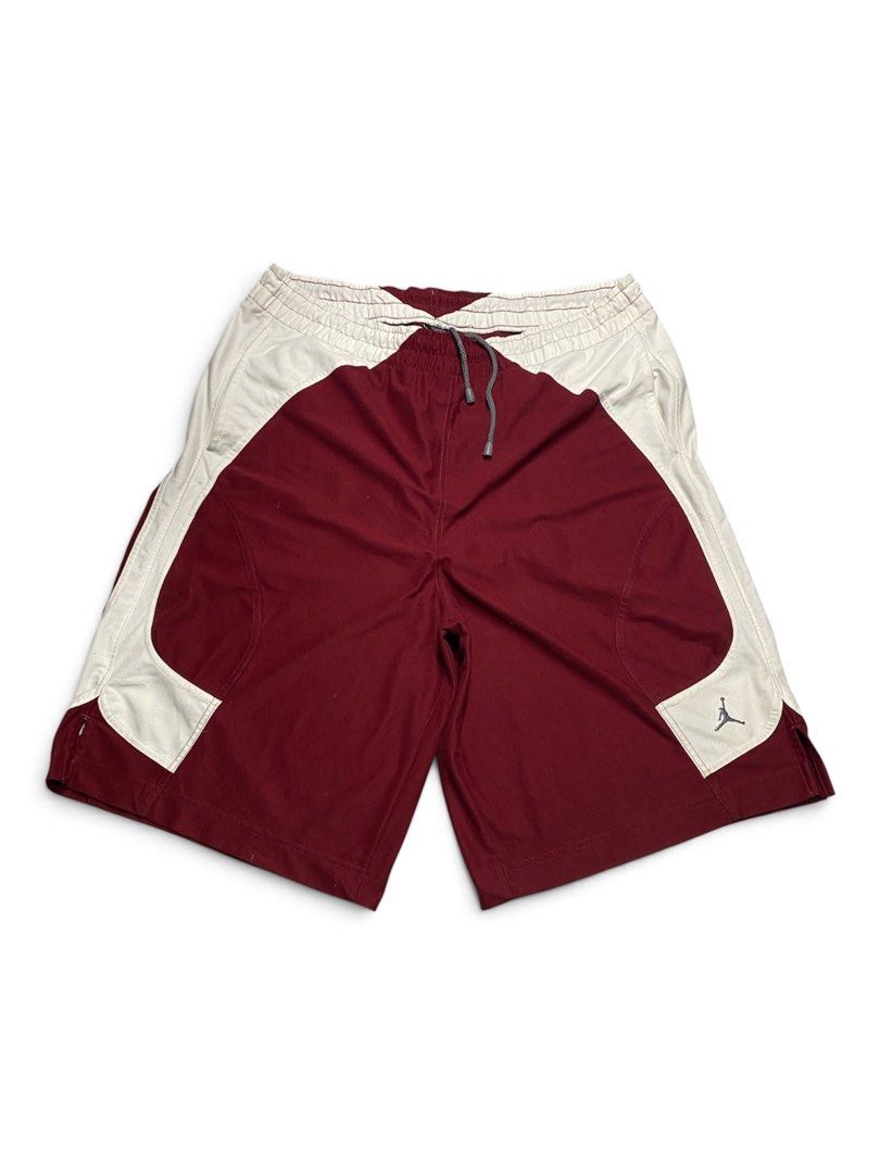 Jordan 00’s (Category: Shorts) located in Lipa City. Submitted by heavenlythrift99 (Listing ID 1470715331, Image 1). Description: Size: Meduim Best fit Large 20 25 Excellent Condition Issue: Minimal Crackprint on backhit.