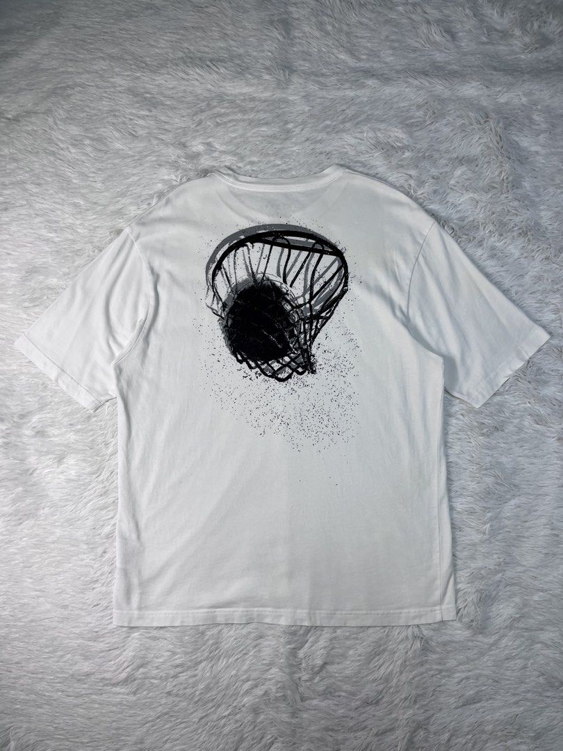 JORDAN (Category: Tshirts & Polo Shirts ) located in Manila. Submitted by bagayanagi11491 (Listing ID 1470588265, Image 3). Description: Excellent Condition Size: XL Dimes: 23x29 Issue: None Solid to.
