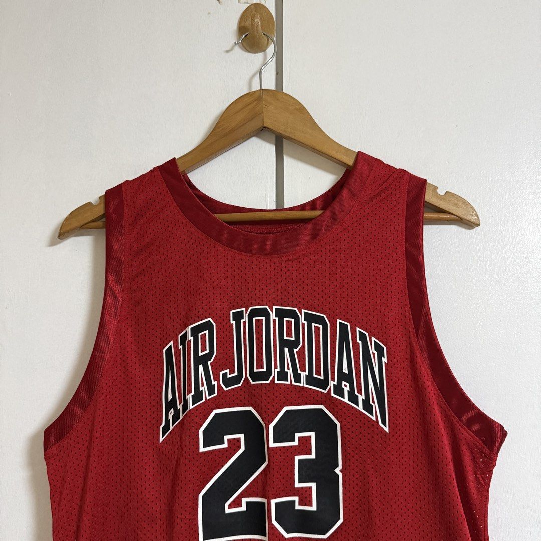 JORDAN DNA Distorted Jersey (Mesh) (Category: Tshirts & Polo Shirts ) located in General Trias. Submitted by seconddegreeco (Listing ID 1470691490, Image 2). Description: JORDAN DNA Distorted Jersey (Mesh) Large 28 length 20 width Excellent ✨ No issue.