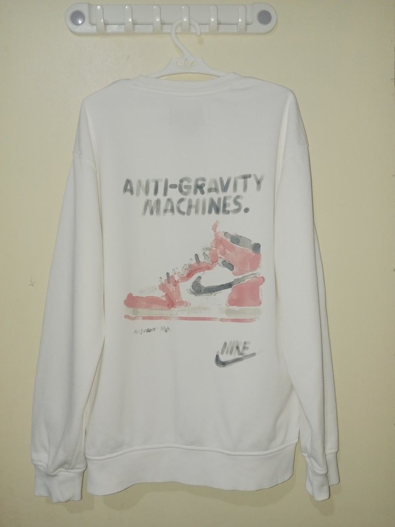 Jordan MJ FLC Crew GCEL Sweatshirt (Category: Hoodies) located in Taguig. Submitted by brent_de_belen (Listing ID 1470580724, Image 2). Description: Size M on Tag Length: 26.5 Width: 21 Excellent condition, no issue..