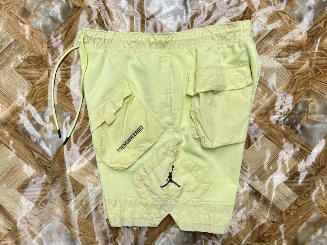 Jordan Multipocket Lime Shorts (Category: Shorts) located in Davao. Submitted by workmensph (Listing ID 1470711311, Image 3). Description: Waist: 34-36” Length: 19” Very Good Condition.