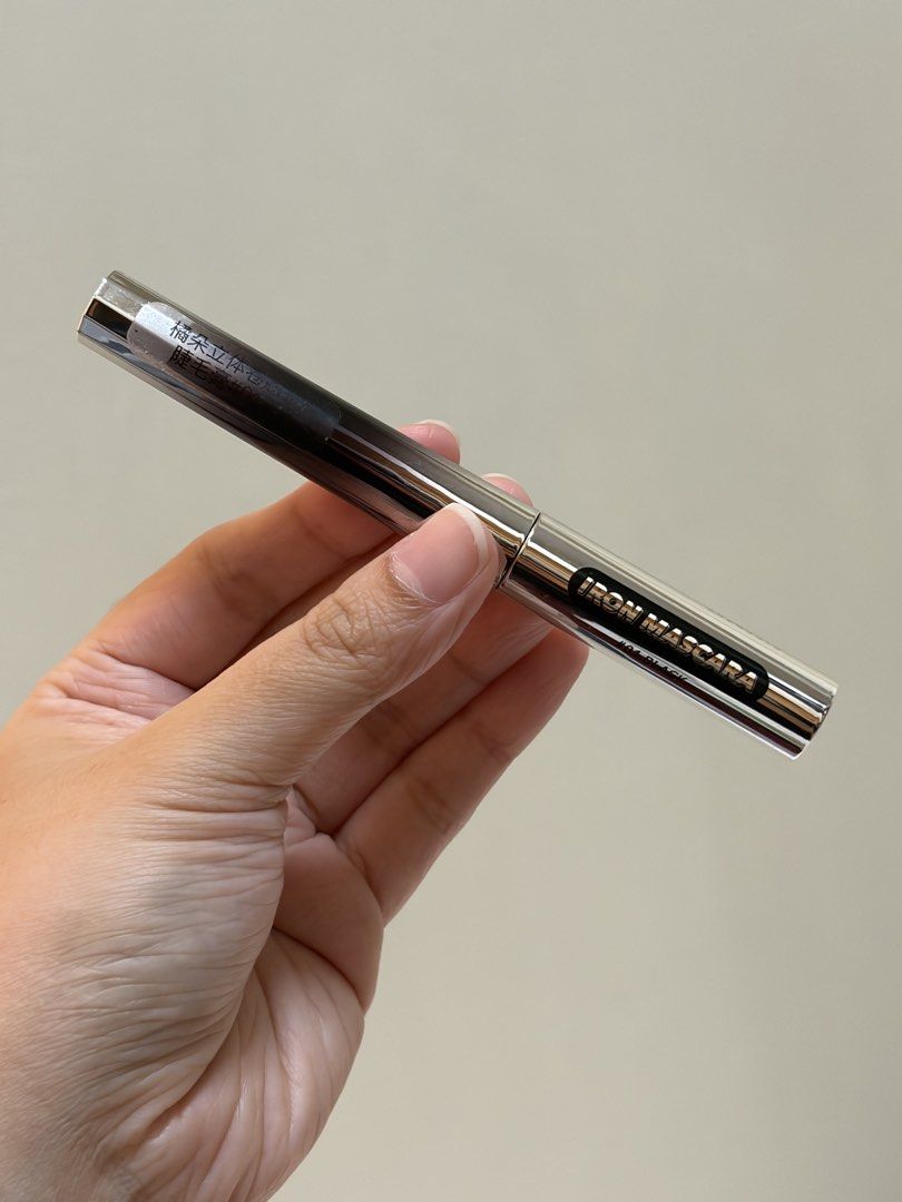 judydoll lightweight iron waterproof mascara #01 (Category: Makeup) located in Manila. Submitted by bbygirly (Listing ID 1470617401, Image 2). Description: pamigay sale!! • purchase date: 2025 purchased 🍊 app • condition: both barely used, mga thrice • product amount: not sure around 60-70% 🥹 i rlly can't see the product much but im sure i used this thrice lang! • reason for selling: i wear clusters na • other notes: no box na! will wrap it sec