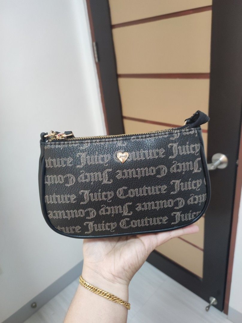 Juicy Couture Gift Set Pouch Mini Hand Bag & Wallet (Category: Purses & Pouches) located in Bulacan. Submitted by finefindstuffbykdc_ (Listing ID 1470661016, Image 2). Description: Onhand Pinas.