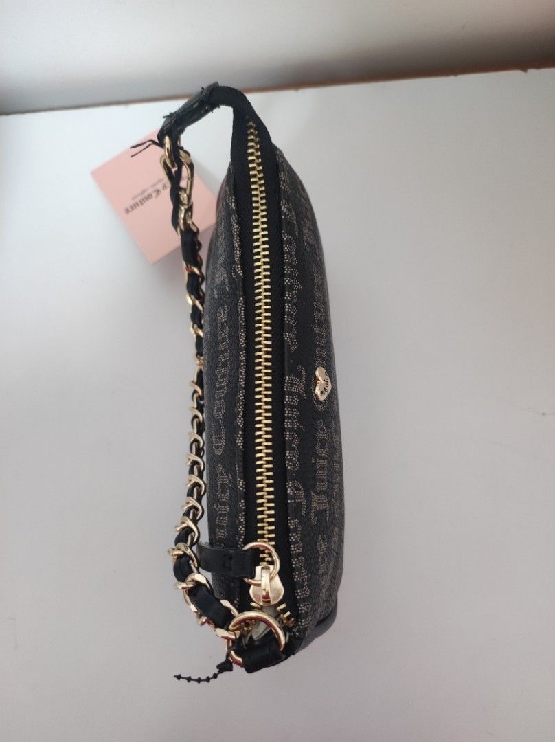 Juicy Couture Gift Set Pouch Mini Hand Bag & Wallet (Category: Purses & Pouches) located in Bulacan. Submitted by finefindstuffbykdc_ (Listing ID 1470661016, Image 3). Description: Onhand Pinas.