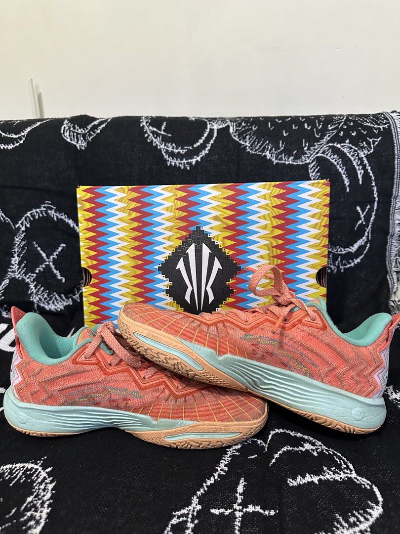 KAI 2 “SUN” US 9.5 (Category: Sneakers) located in Nasugbu. Submitted by diornght (Listing ID 1470561705, Image 3). Description: ANTA KAI 2 “SUN” Colorway Size: 9.5 US Used outdoors with original box 📍Nasugbu, Batangas 📦 LBC, J&T, Flash Express.