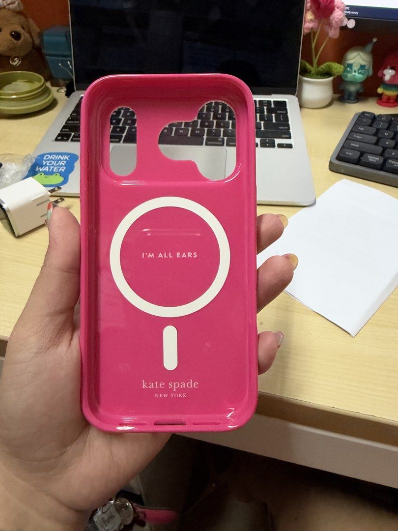 Kate spade polka dot case 18pro (Category: Cases & Sleeves) located in Manila. Submitted by caiaguila (Listing ID 1470588626, Image 2). Description: • na fit lang • rfs hindi ko gusto yung fit • with box .