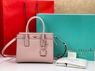 (Category: ) located in . Submitted by luxury_galeries (Listing ID 1470578727, Image 1). Description: .