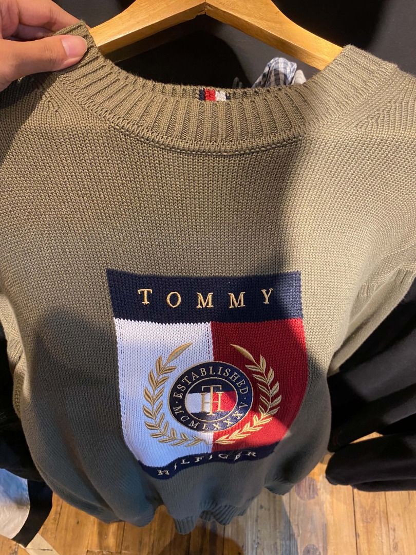 Knitted sweater!! (tommy hilfiger) (Category: Coats, Jackets and Outerwear) located in Caloocan City. Submitted by oddbird_8c8ca9 (Listing ID 1470652792, Image 1). Description: 10/10 condition, American Size 21 width 23.5 length.