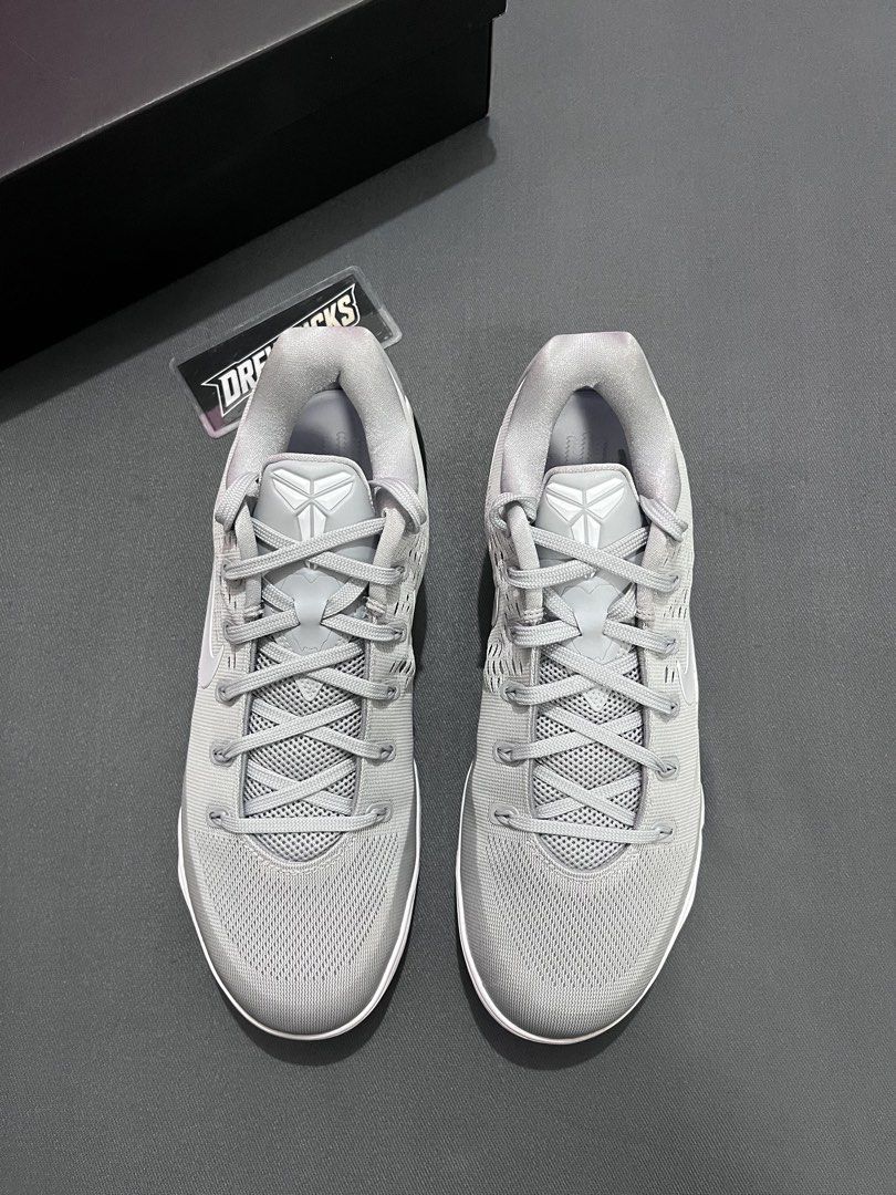 Kobe 9 “Wolf Grey” (Category: Sneakers) located in Caloocan City. Submitted by drewkicksmnl (Listing ID 1470611916, Image 3). Description: F sale | trade Kobe 9 “Wolf Grey” - Size 10.5 - Used 1x / Complete ₱7,500 Only! (10,295srp) 📍North Caloocan Area IG/Tiktok : @drew.kicksmnl.