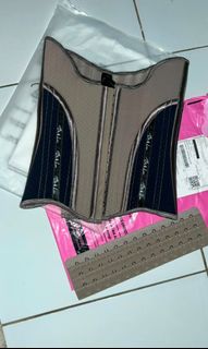 (Kategori: ) berada di . Dikirim oleh preloved_sutrisno (ID iklan 1470734062, Gambar 1). Deskripsi: .