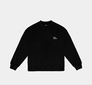 (Category: ) located in . Submitted by iconicstoreee_ (Listing ID 1470605398, Image 1). Description: .