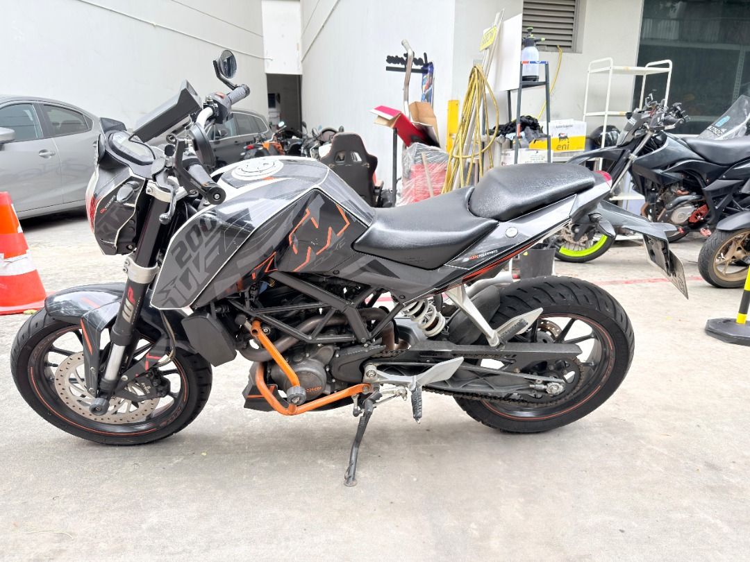 KTM Duke 200 - Zard Exhaust, Motorcycles, Used Motorcycles, Class 2B on ...