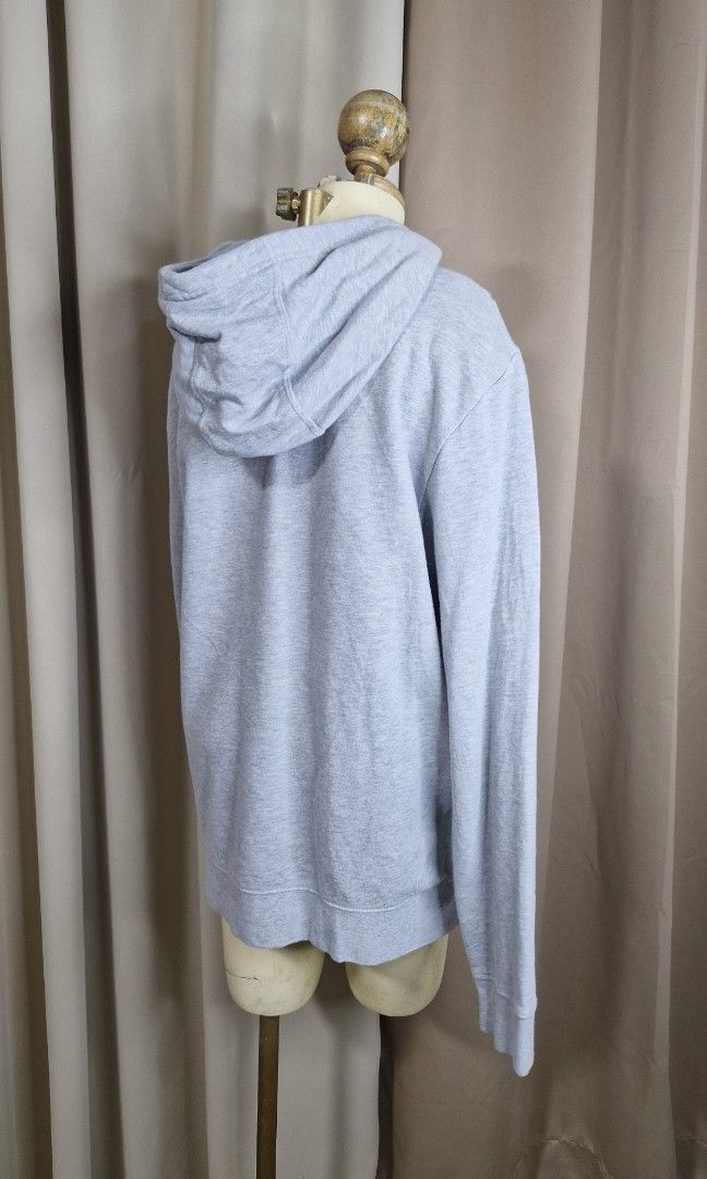 L: Fanatics Hoody Jacket (Category: Coats, Jackets and Outerwear) located in Calabanga. Submitted by deniseallyson (Listing ID 1470674700, Image 3). Description: .