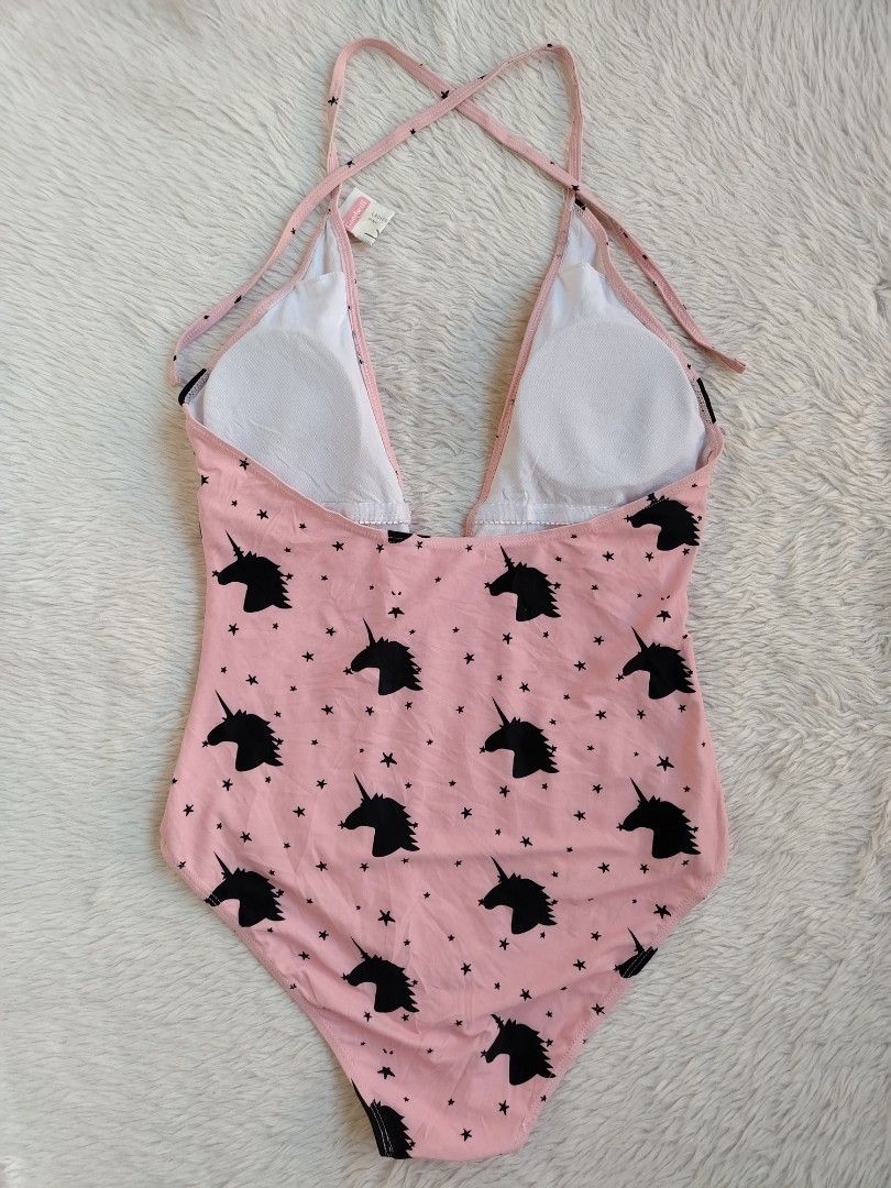 (L) One Piece Swimsuit (Category: Bikinis & Swimsuits) located in Paranaque City. Submitted by closetbykimkirsten (Listing ID 1470618041, Image 2). Description: 🎀Like New🎀 ✨Brand: Cut Tag ⚡Padded 🪷Size: Large 💸Price: P199 (Non Negotiable) ♦️All Items are PRELOVED in good condition. ♦️Please do manage your expectations. ♦️WASH before USE ♦️BUY at your own RISK 🔥NO RETURN NO EXCHANGE POLICY🔥 ⛔BOGUS BUYER/JOY RESERVER will be posted in every g