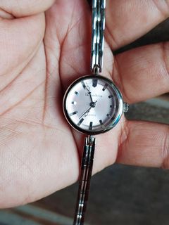 (Category: ) located in . Submitted by vintageanddainty (Listing ID 1470585837, Image 1). Description: .