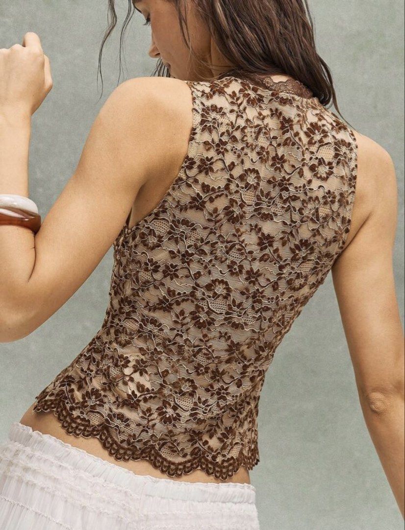 Lace Chinese Top (Category: Sleeveless) located in Makati City. Submitted by closetcleanuph (Listing ID 1470663612, Image 2). Description: .