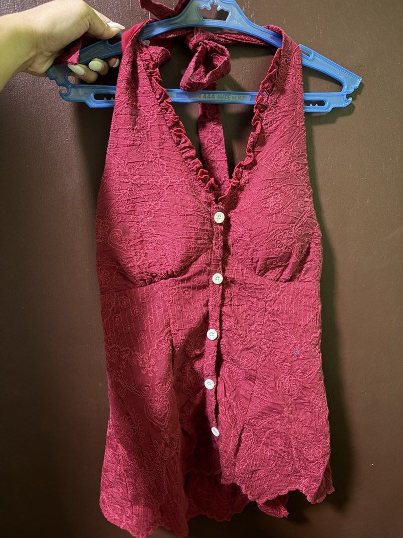 Lace Halter Top (Category: Sleeveless) located in Manila. Submitted by saab_mnl (Listing ID 1470637844, Image 1). Description: Size: S-M Bought in Vietnam.