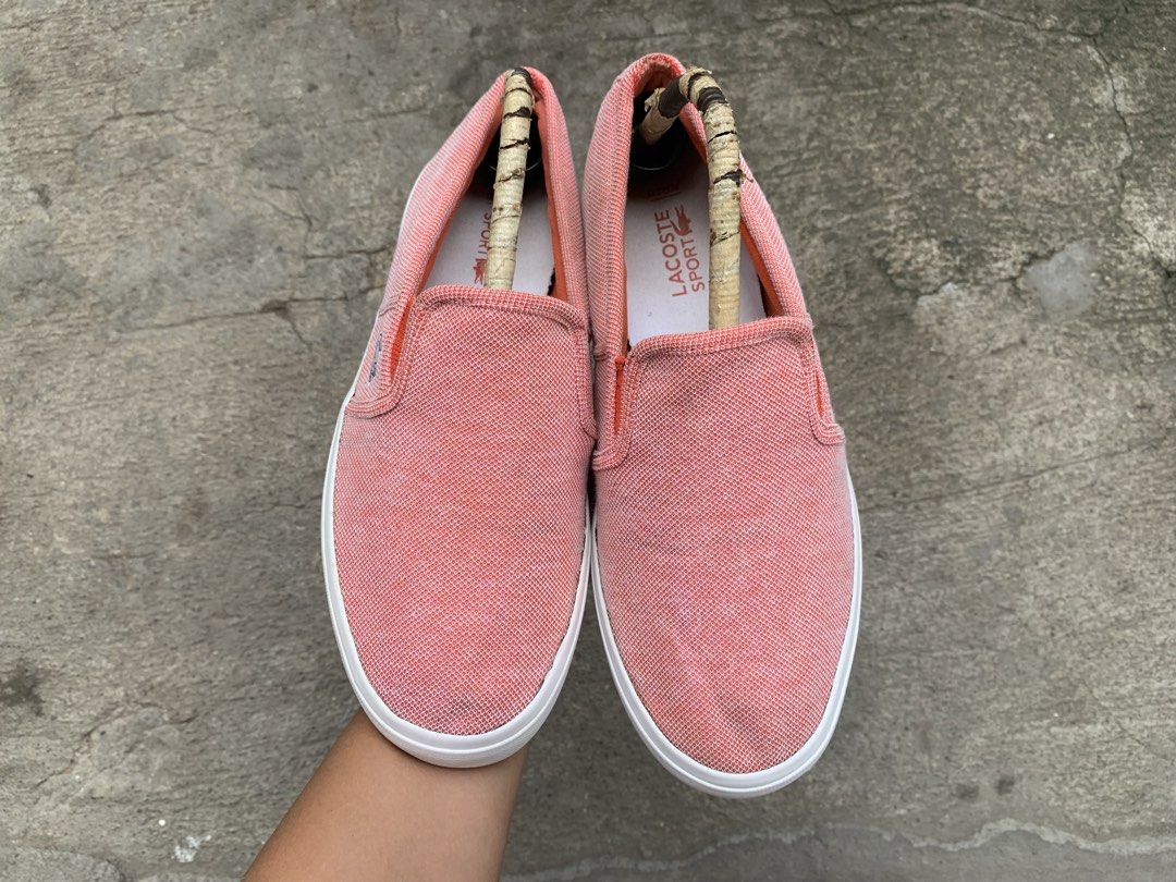 Lacoste (Category: Sneakers) located in Sibulan. Submitted by sharlyngra11287 (Listing ID 1470601453, Image 3). Description: Mine: 1,200 pesos🍀 Brand: Lacoste Size: 40.5 Condition: Minimal sign of usage💗🎀.