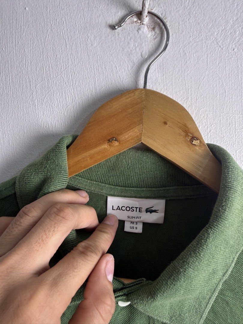Lacoste green polo shirt (Category: Tshirts & Polo Shirts ) located in Daraga. Submitted by mirandillaadrian (Listing ID 1470706758, Image 3). Description: Authenticn Issue sign of used 19x26.5 Small men 9/10 .