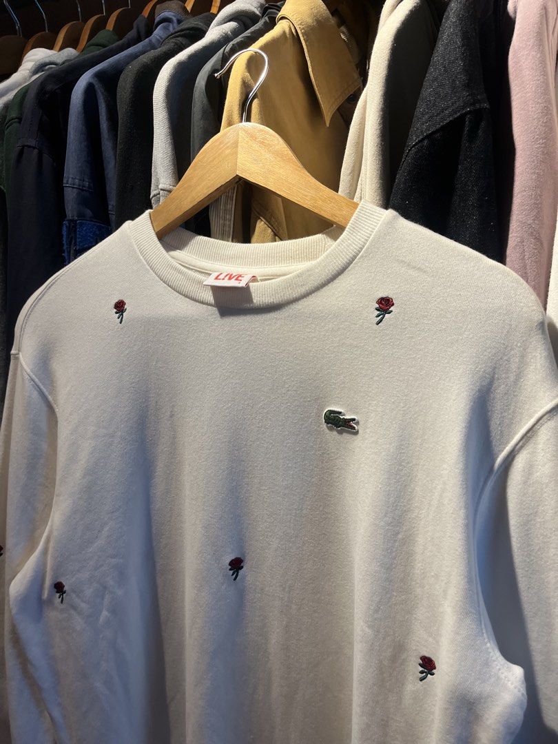 Lacoste live (Category: Coats, Jackets and Outerwear) located in Bislig. Submitted by samstreet-out (Listing ID 1470580845, Image 2). Description: Lacoste live Excellent as new None issue 9.5 colorate 21.5 26 Dm price📩.