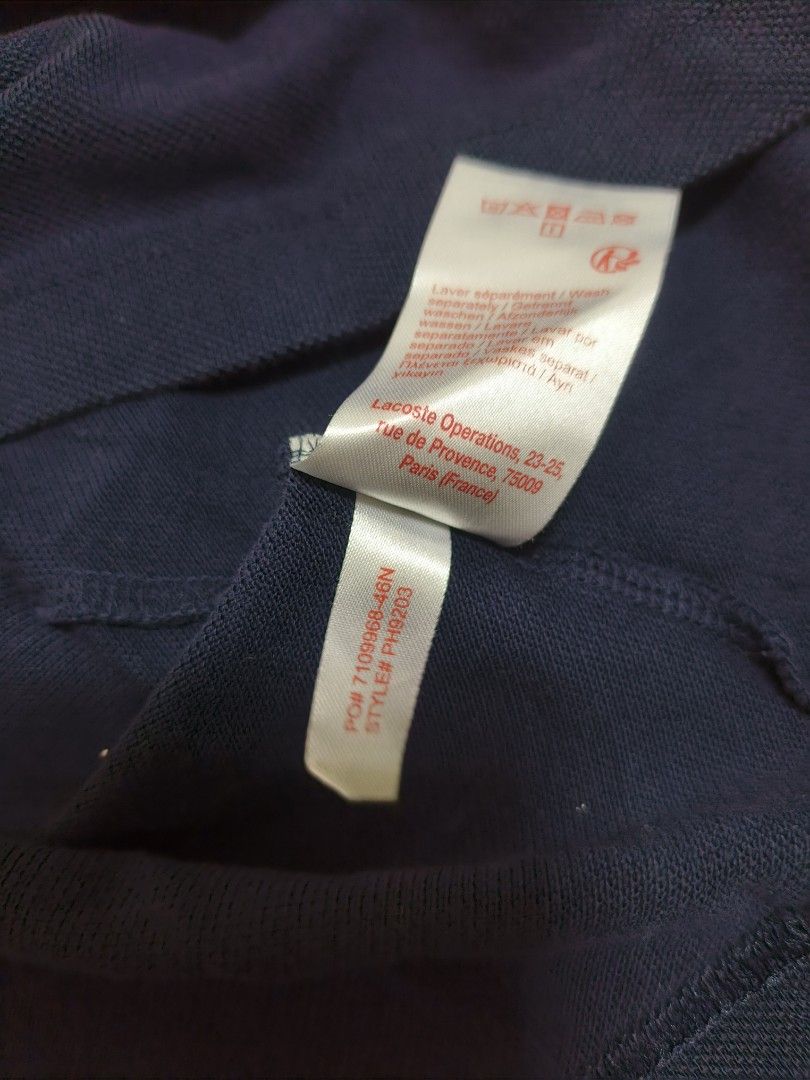 Lacoste live polo shirt (Category: Tshirts & Polo Shirts ) located in Siniloan. Submitted by talktotheroses (Listing ID 1470700423, Image 3). Description: no issue.
