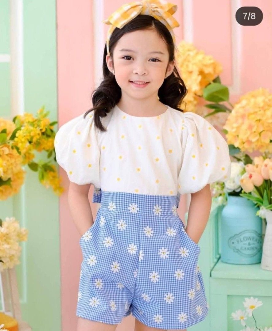 Laila & Lyra romper (Category: Babies & Kids Fashion) located in Muntinlupa City. Submitted by archer_closet (Listing ID 1470681669, Image 1). Description: size 4 on tag.