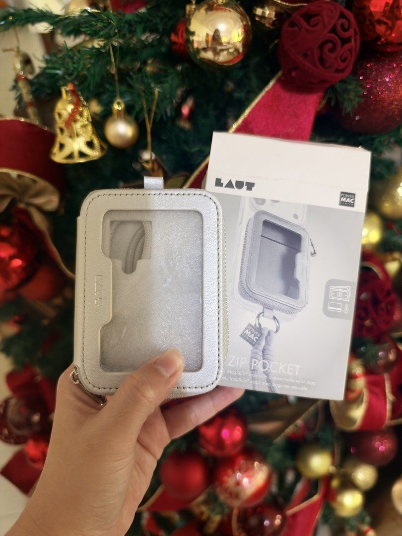 Laut Magnetic Card Case (Category: Cases & Sleeves) located in Santa Barbara. Submitted by VethClosetPH (Listing ID 1470595252, Image 1). Description: Brandnew Never use.