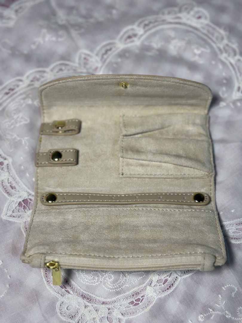 Leather Jewelry Organizer pouch (Category: Accessory Holder, Box & Organizers) located in Davao. Submitted by favoritepreloved (Listing ID 1470725806, Image 1). Description: 💜 Fix price 💜 Hardware color still intact, no fadings, looks new 💜 .