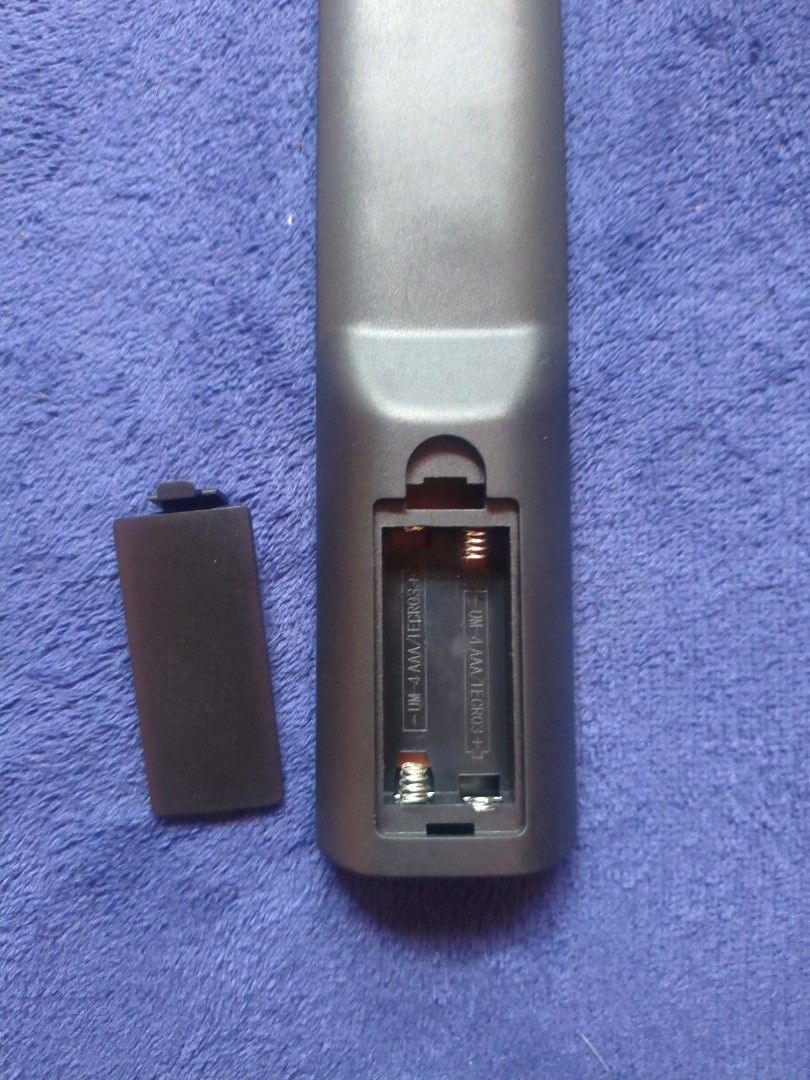 LED UNIVERSAL REMOTE (Category: Looking For) located in Imus. Submitted by glamdoll.co (Listing ID 1470557613, Image 3). Description: .