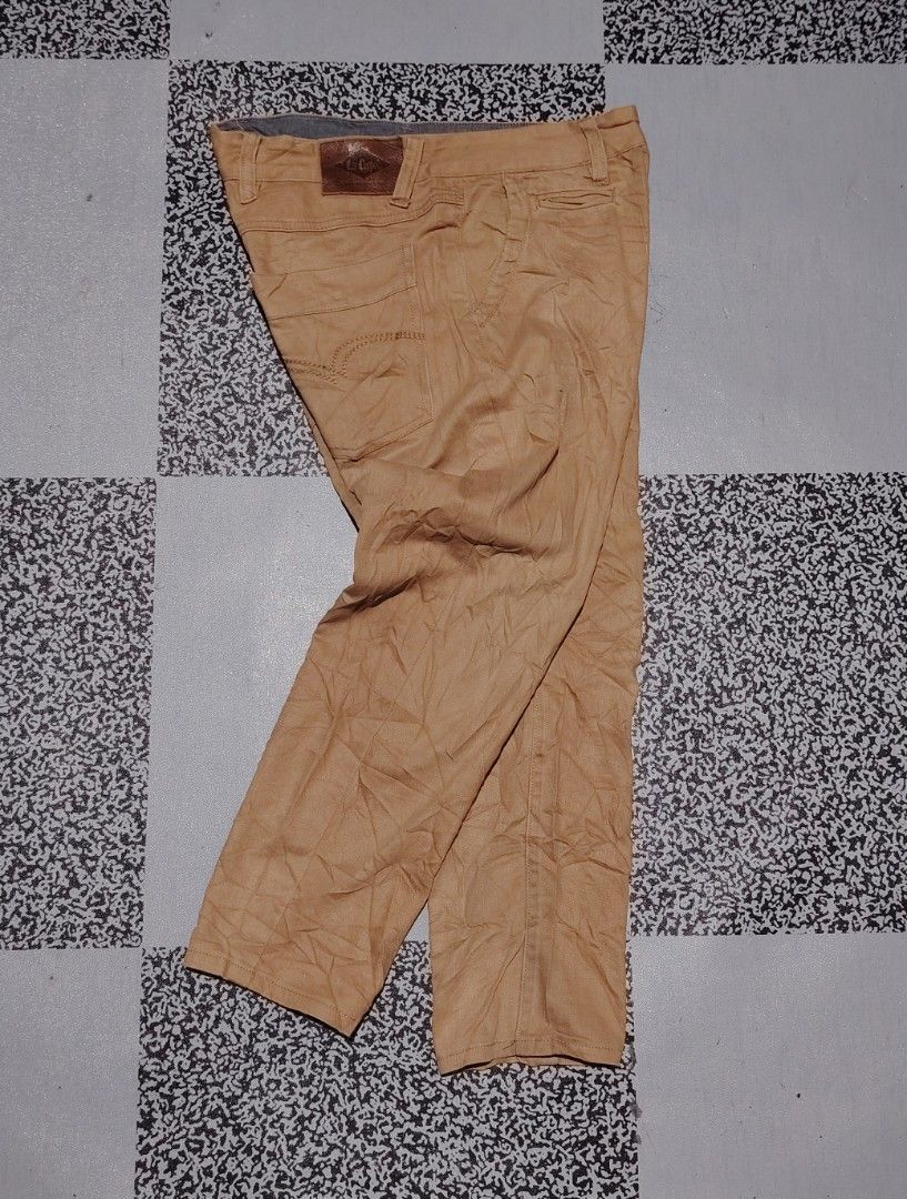 LEE COOPER PANTS🤎 (Category: Jeans) located in Bislig. Submitted by tuazons21 (Listing ID 1470688833, Image 1). Description: LEE COOPER PANTS🤎 DIMES : 30×33.5 CR : 9.8/10 NEED WASH ONLY🫧 EXCELLENT CONDITION DETAILS POSTED📌 799💸 ADD SF✈️ UNLI VOUCH📌 DM TO PURCHASE👛💸.