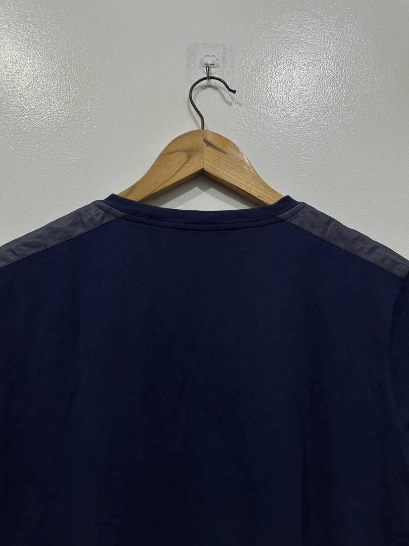 Legit Prada pocket tee (Category: Tshirts & Polo Shirts ) located in Manila. Submitted by wegotthrifts (Listing ID 1470600500, Image 3). Description: Prada nylon pocket shirt 20x26 dimension .