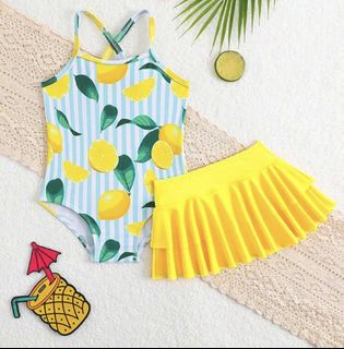 (Category: ) located in . Submitted by clothingbyarnie (Listing ID 1470614407, Image 1). Description: .