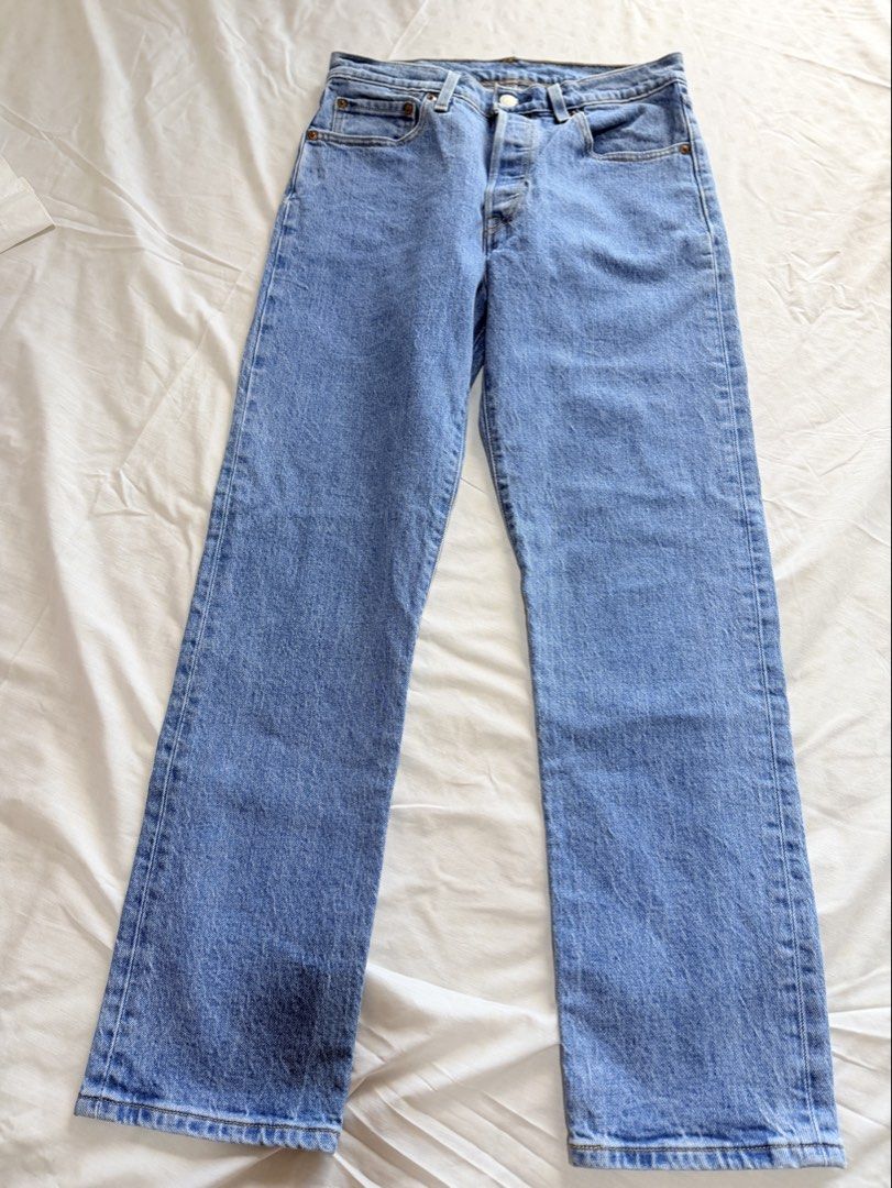 Levi's 501 womens jean (Category: Jeans) located in Manila. Submitted by hellokittyjhoe (Listing ID 1470695358, Image 3). Description: Size 27-28.