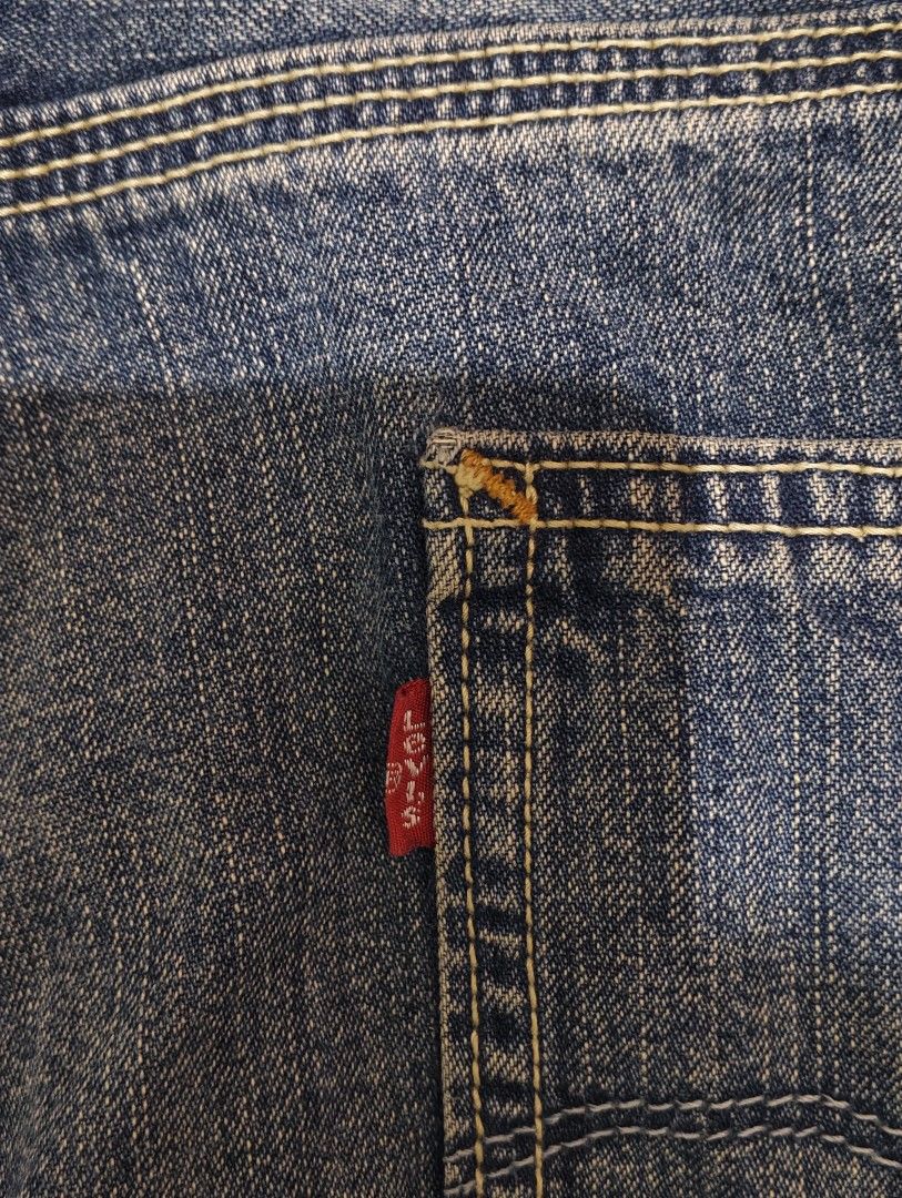 Levi's Carpenter Jorts (Category: Shorts) located in Cebu City. Submitted by archenggo (Listing ID 1470656532, Image 3). Description: No issue Flawless Dimes 30-32x21 Hem 11 Free Shipped.