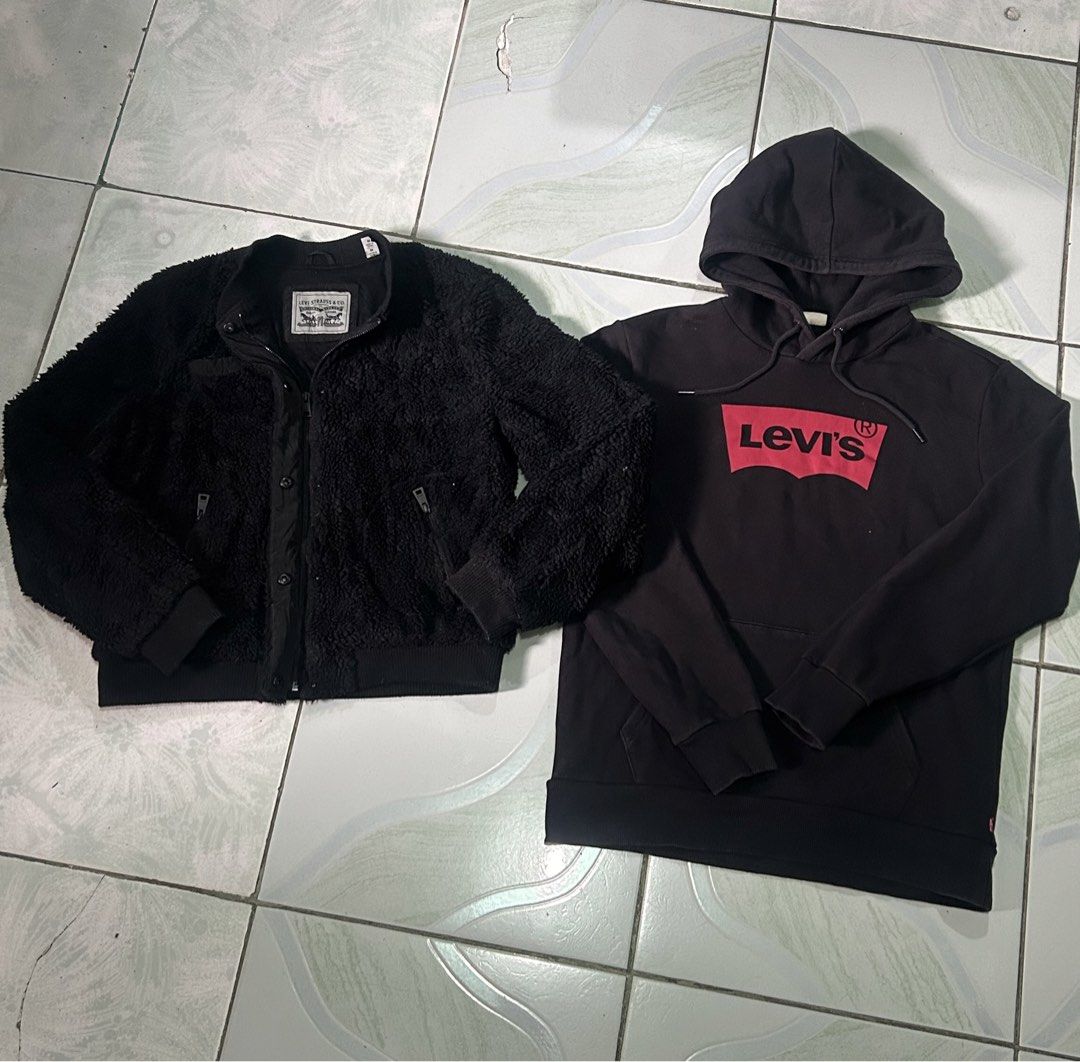 LEVIS FLEECE BLACK JACKET ONLY (Category: Others Tops) located in Dasmarinas. Submitted by dnnr3rdyyyyy (Listing ID 1470696464, Image 2). Description: Size Medium on tags 19 Width 23 Length Boxy type Jacket All goods Zippers Authentic\Legit .