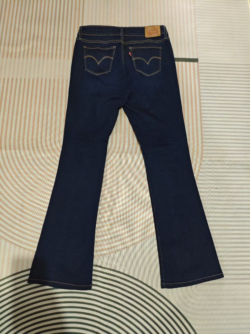Levis Jeans Womens Bootcut (Category: Activewear) located in Borongan. Submitted by thrifthappens.ph (Listing ID 1470564700, Image 1). Description: Levis Jeans Bootcut As New Condition Size 28x32 Waist: 28-31 Length: 38 Hem: 8.5 Excellent Color rate No Issue Flawless 1200 + sf.