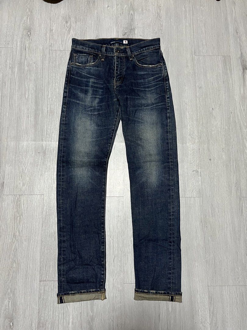 Levi's Made & Crafted Selvedge Slim Jeans (Category: Jeans) located in Manila. Submitted by jorgemabelin2001 (Listing ID 1470697820, Image 1). Description: Levi's Made & Crafted dark wash denim. Slim fit cut with selvedge ID outseams. Button fly closure, leather back patch. Heavy fading throughout thighs and honeycombs behind the knees. Frayed hems at the bottom. Premium Japanese selvedge fabric. Size 28-30 Hem 6.5-7 Tight 10.5 Length 42.