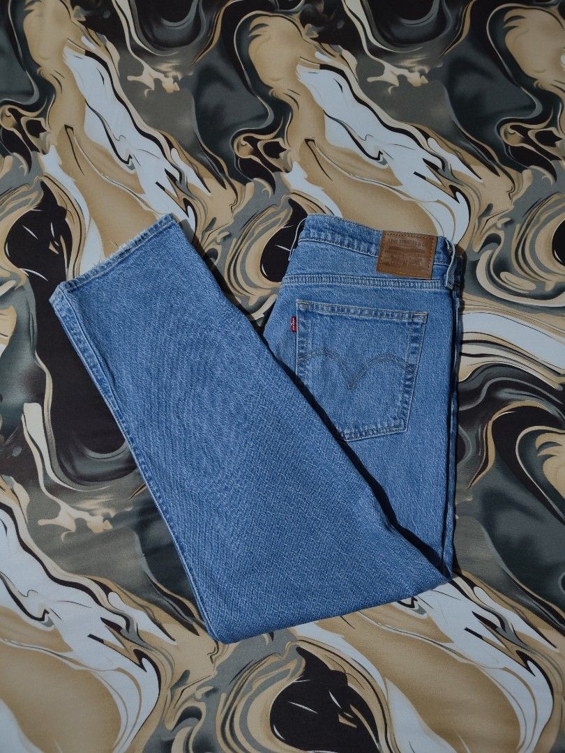 Levis Premium Jeans For Her (Category: Jeans) located in Quezon City. Submitted by bukodtangi.ph_ (Listing ID 1470656495, Image 3). Description: Levis Premium Wedgie straight cut for Women Brand New Size: (30W, 39L) Price: 1299 pesos nego for sure buyers! offer up! Can Ship Nationwide via Jnt Express, lalamove around metro manila Willing to do Meetups locally! (around Tomas Morato only) Will Send more pictures upon request! Please DM us if intere