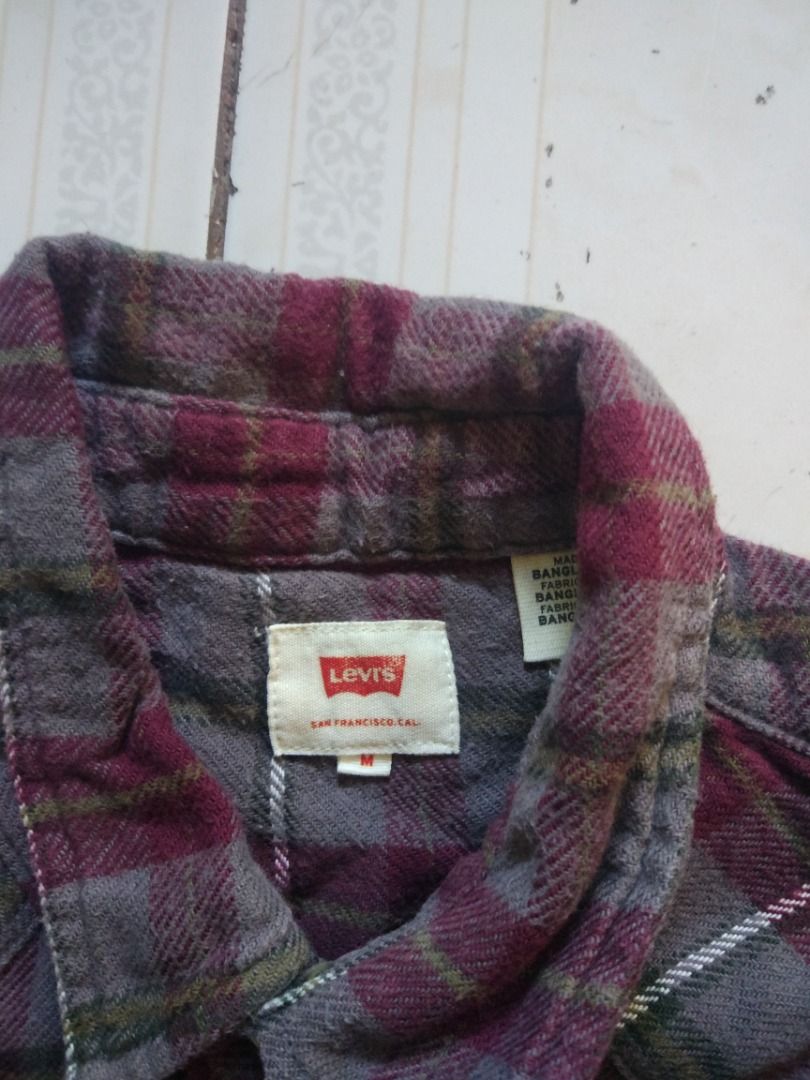 Levis Western Longsleeve M (Category: Formal Shirts) located in Pasay City. Submitted by denimdude.ph (Listing ID 1470664632, Image 3). Description: .