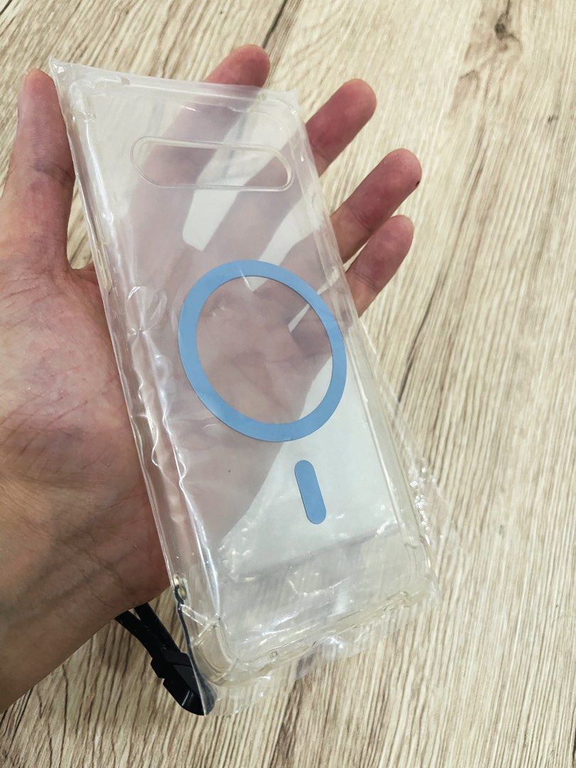 LG V60 clear silicone bumper case with magsafe (Category: Cases & Sleeves) located in Quezon City. Submitted by ccgem (Listing ID 1470638100, Image 3). Description: Buy 1 take 1 Clear silicone case for LG V60 1 with magsafe stickers already Bought as an extra case but never used Rfs: decluttering .