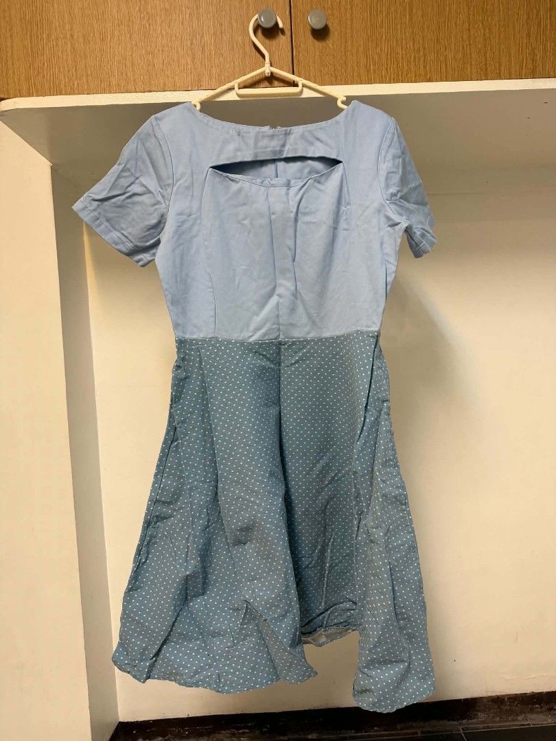 Light Blue Dress (Category: Dresses) located in Manila. Submitted by atozstuff (Listing ID 1470680915, Image 1). Description: .