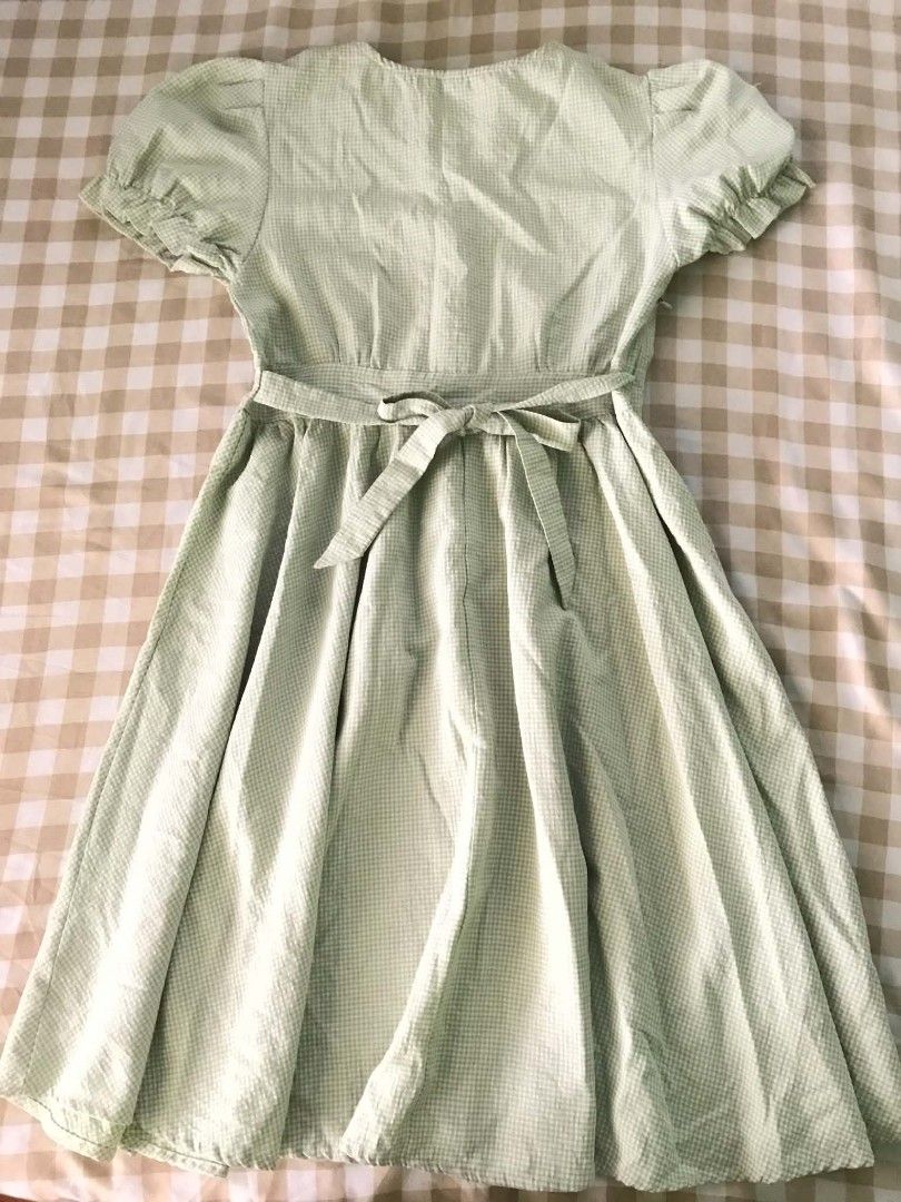 Light Green Gingham Dress With White Collar (Category: Dresses) located in Quezon City. Submitted by mysticowl.972175 (Listing ID 1470612455, Image 3). Description: - Details: White Peter Pan collar, decorative front buttons, and faux lace-up waist with back ties - Size: XS- S - Perfect for: Casual days, picnics, and cafe hopping!.
