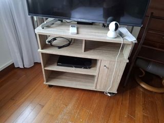 (Category: ) located in . Submitted by shopformore10 (Listing ID 1470559968, Image 1). Description: .