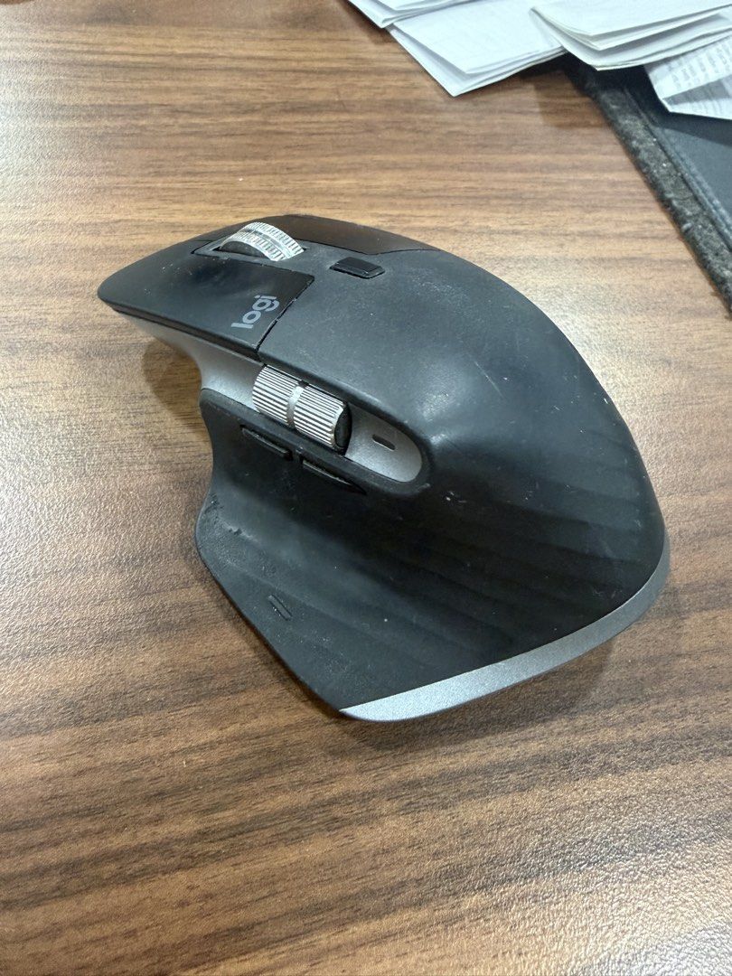 Logitech MX Master 3s for mac Wireless Mouse (Category: Mouse & Mousepads) located in Manila. Submitted by luxurysellermanila (Listing ID 1470741107, Image 1). Description: - Model: Logitech MX Master Wireless Mouse (Black) - Ergonomic design with a comfortable thumb rest - Equipped with dual scroll wheels (top metal wheel and secondary thumb wheel) - Convenient gesture button for custom shortcuts - Condition: Standard dark finish with mild signs