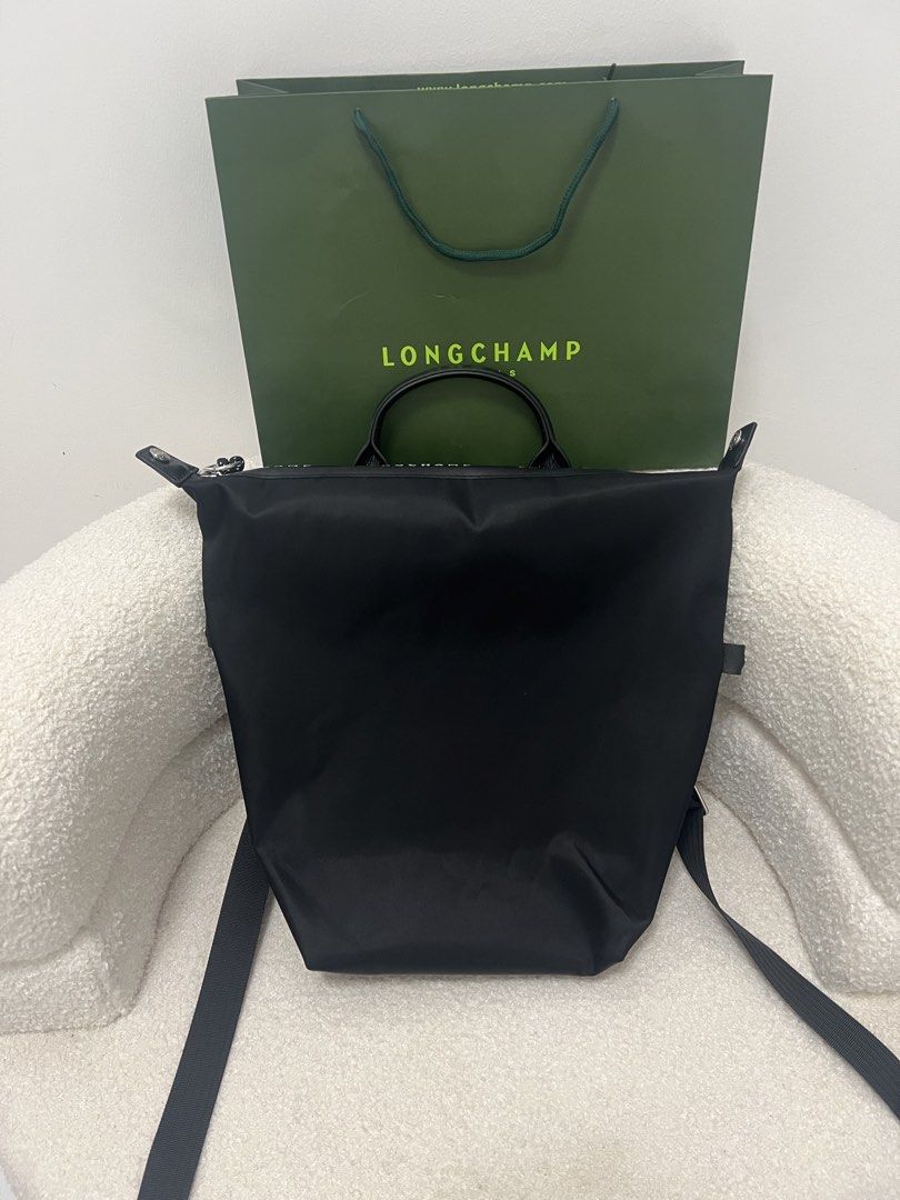 Longchamp Energy Backpack (Category: Backpacks) located in Abulug. Submitted by jamiecammie (Listing ID 1470594022, Image 1). Description: Original & No issue.