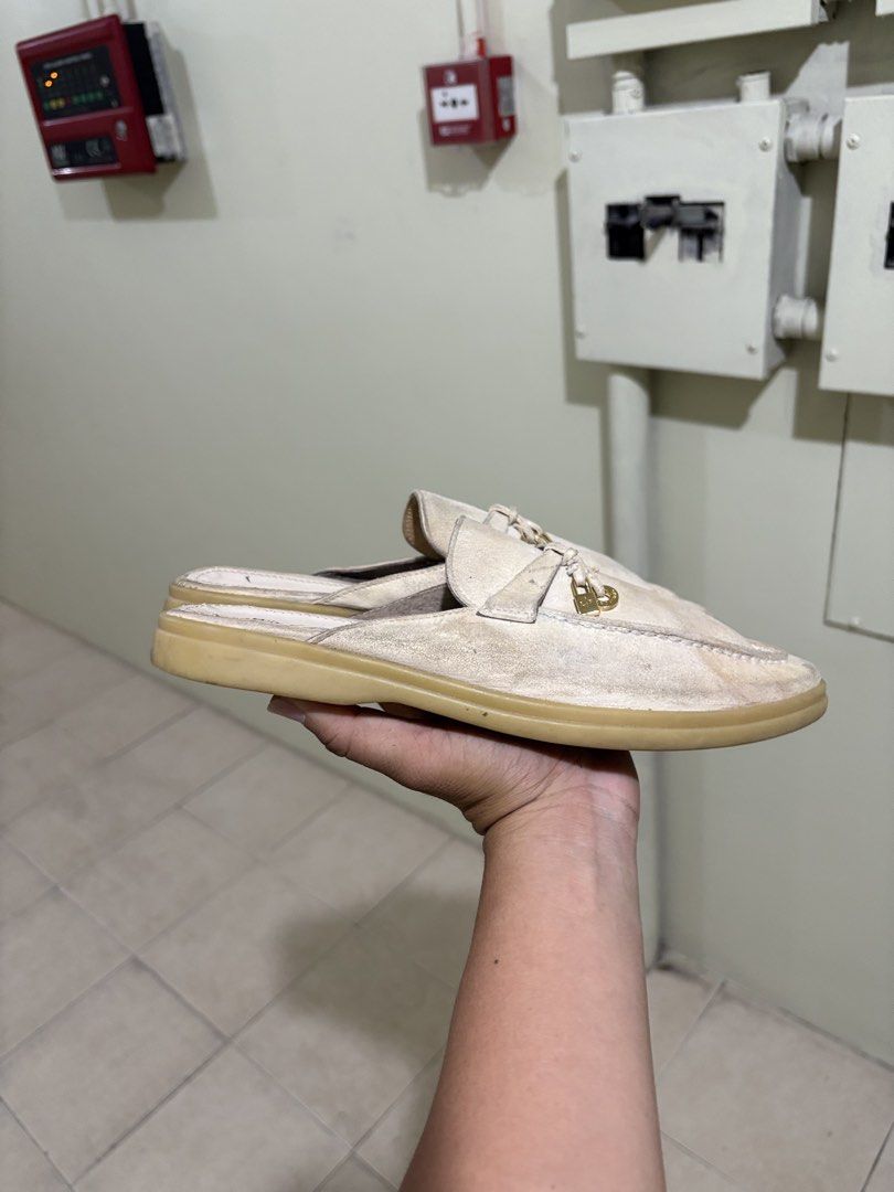 Loro Piana summer walk (Category: Sandals) located in Cagayan de Oro. Submitted by _kai.thrift (Listing ID 1470707594, Image 3). Description: .