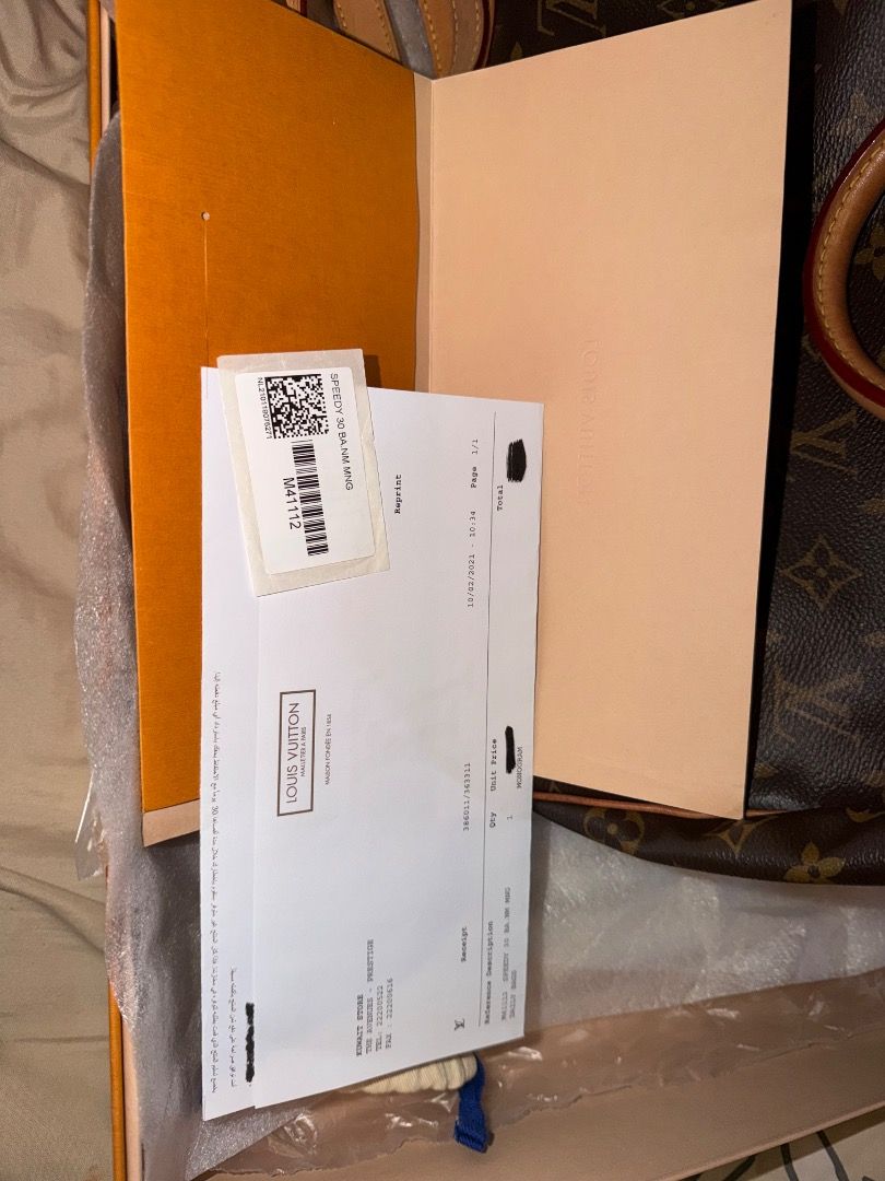 louis vuitton (Category: Luxury Bags & Wallets) located in Calamba. Submitted by drjc39 (Listing ID 1470580754, Image 2). Description: .