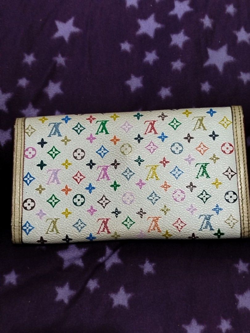 Louis Vuitton × Takashi Murakami (Category: Wallets & Card holders) located in Marikina City. Submitted by jecccc (Listing ID 1470643210, Image 2). Description: japan suprlus coded need cleaning NGA.