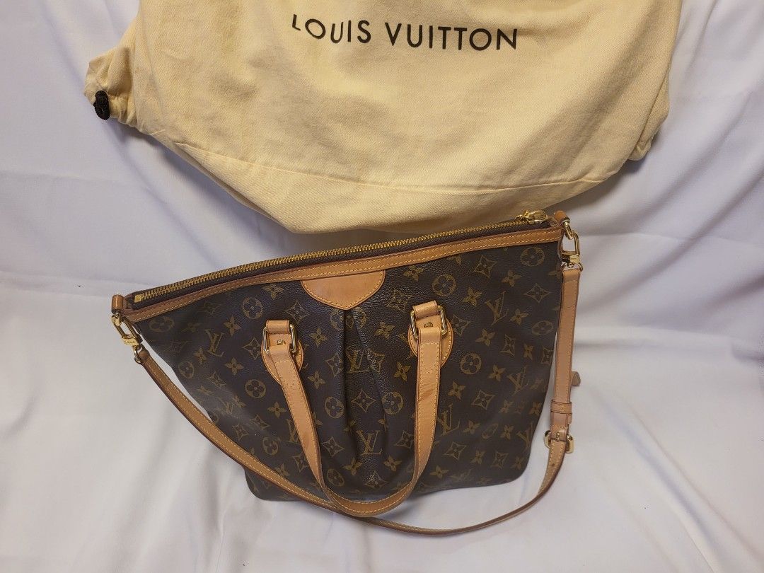 Louis Vuitton Monogram Canvas Shoulder Bag (Category: Luxury Bags & Wallets) located in Pasig City. Submitted by angel025 (Listing ID 1470606179, Image 1). Description: - Brand: Louis Vuitton Pallermo - Material: Classic Monogram Canvas with tan leather trim - Hardware: Gold-tone - Closure: Top zip closure - Features: Pleated front detail, brown fabric interior lining with multiple slip pockets, adjustable shoulder strap - Inclusion: Original Lou